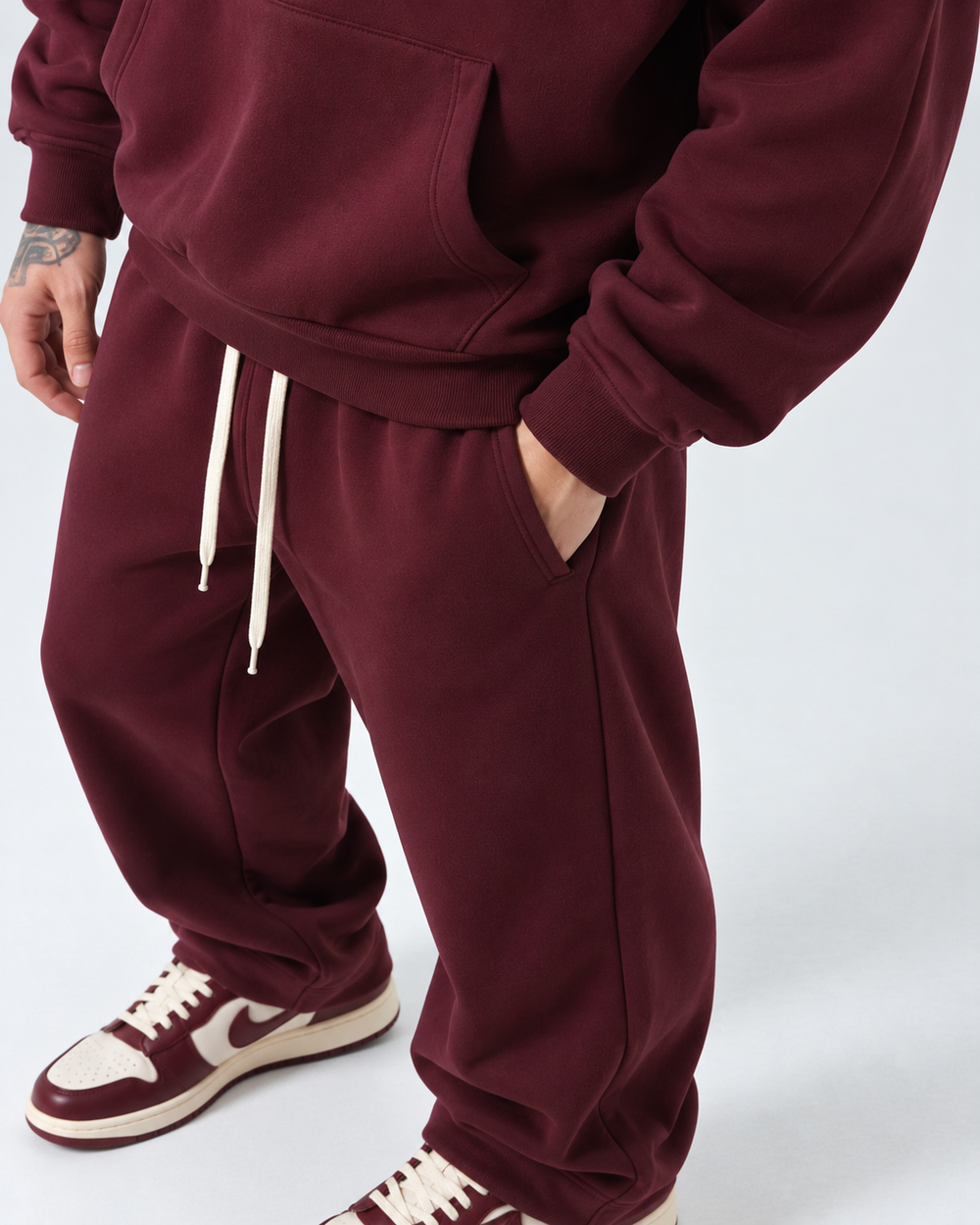 Completo Felpato Regular | Duca Homme (bordeaux)