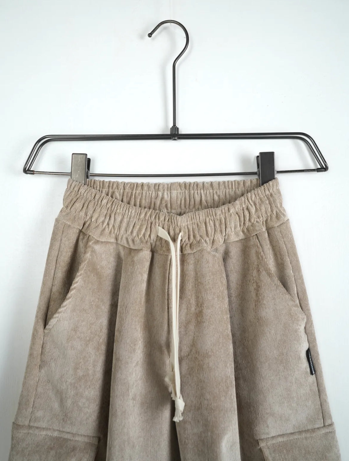 pantaloni cargo in velluto a righe civico tor bella monaca abbiggliamento roma