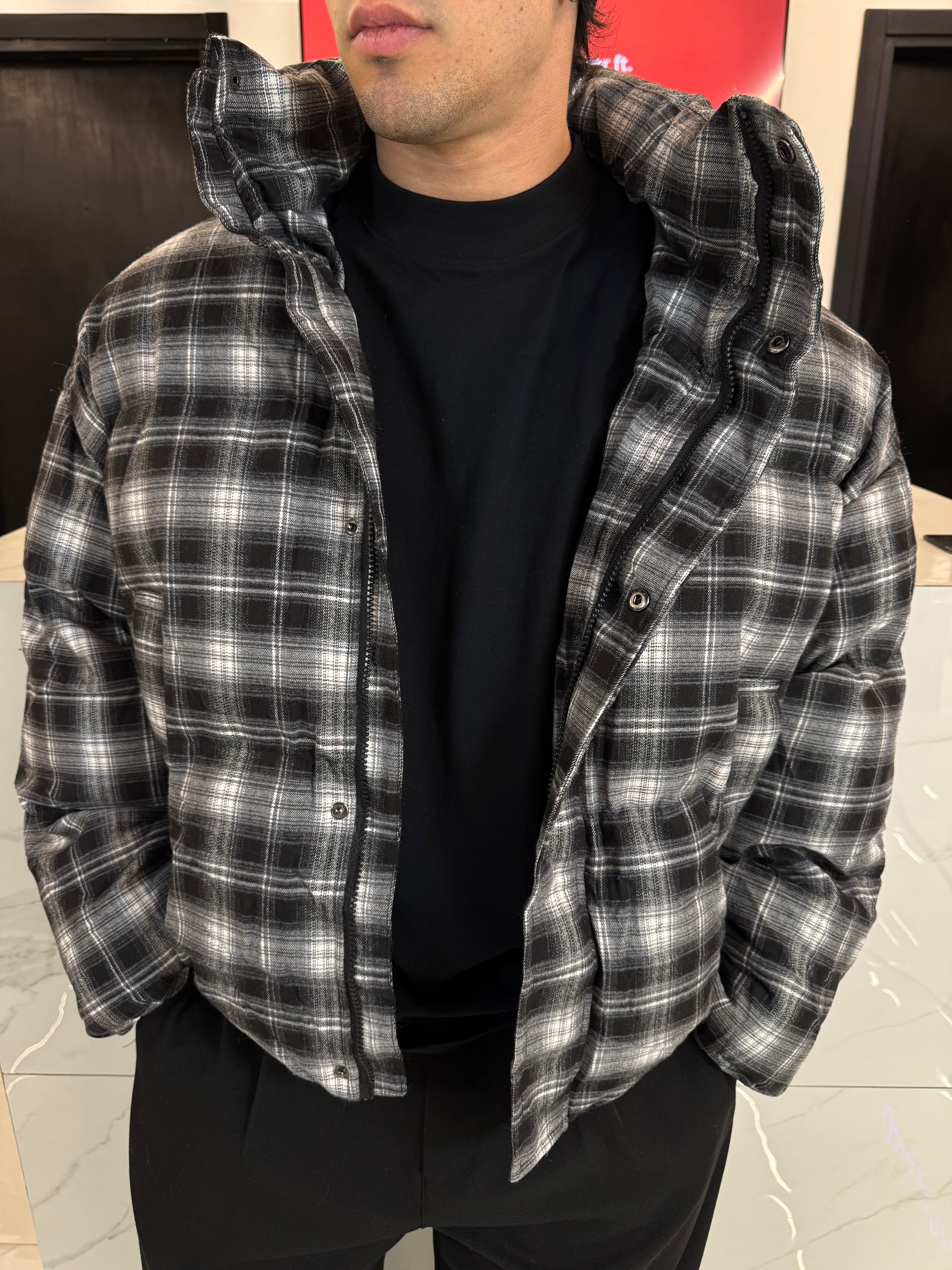 giubbotto modello piumino oversize a quadri da uomo nuovi arrivi duca homme da status roma