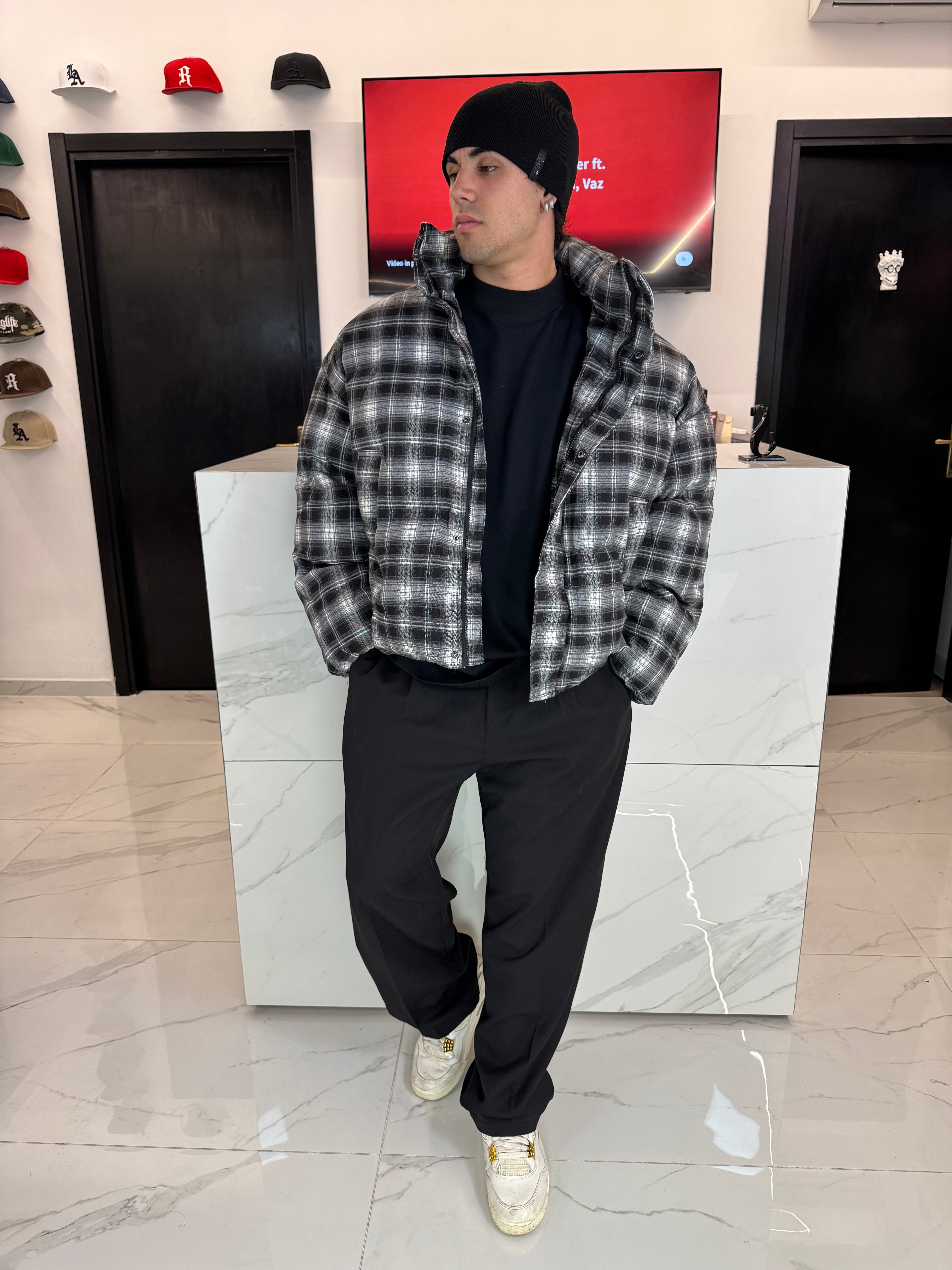 giubbotto modello piumino oversize a quadri da uomo nuovi arrivi duca homme da status roma