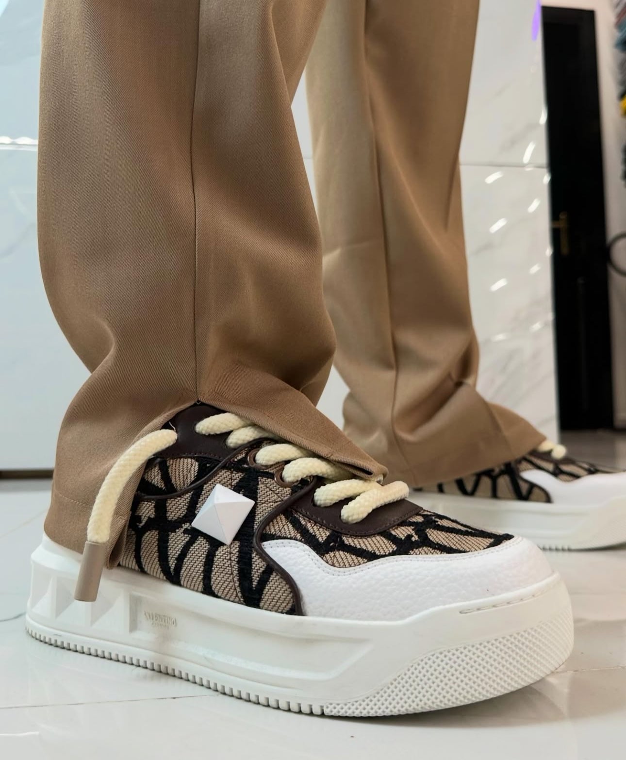 pantaloni eleganti con lacci modello pantalaccio duca homme uomo