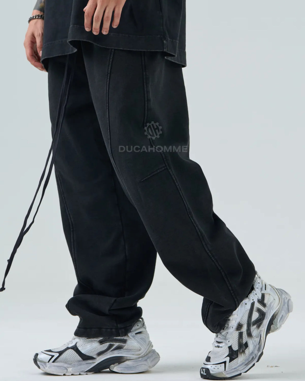 tuta completa da uomo duca homme nero effetto slavato