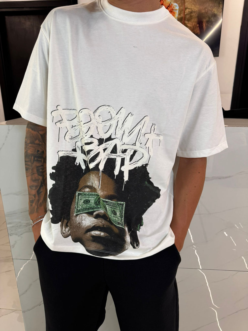 T-Shirt Oversize Bianca Uomo Stampa Graffiti Street Art - Duca Homme
