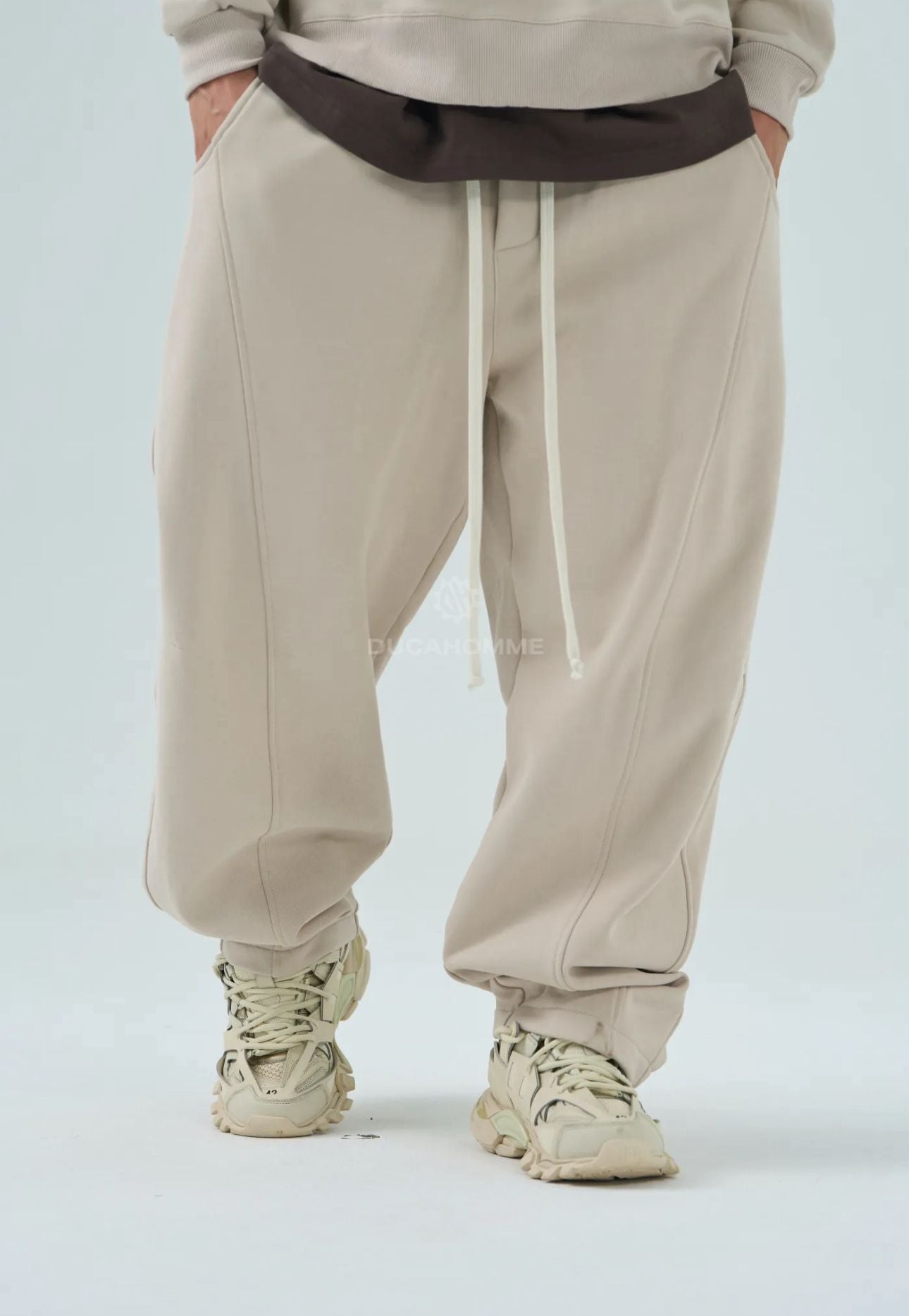 Pantaloni Tuta Baggy Beige Duca Homme | Riga Laterale | Streetwear